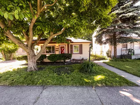 7054 Fisher Ave, Warren, MI 48091