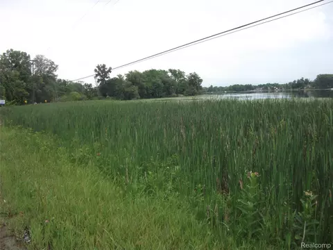 0000 Kathleen Lk Rd, Brandon, MI 48462