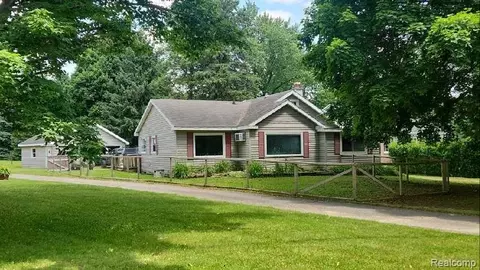 11202 W Michigan Ave, Parma, MI 49269