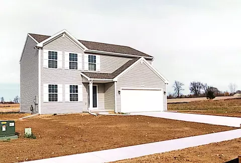 8310 Majestic Blvd, Handy, MI 48836