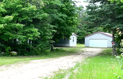 2242 E 30 Rd, Selma, MI 49601