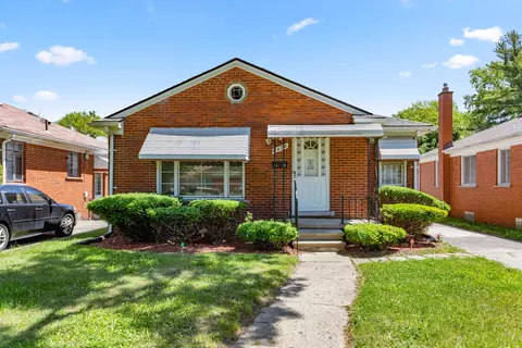 8428 Appleton St, Dearborn Heights, MI 48127