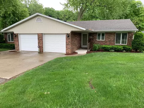 3703 Ramblewood Dr, Port Huron, MI 48060