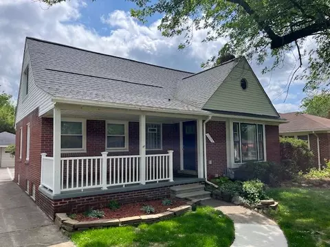 12044 Farley, Redford, MI 48239