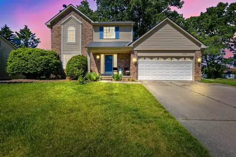2250 Amber Dr, Canton, MI 48188