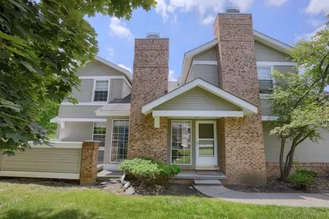 6603 Firestone, West Bloomfield, MI 48322