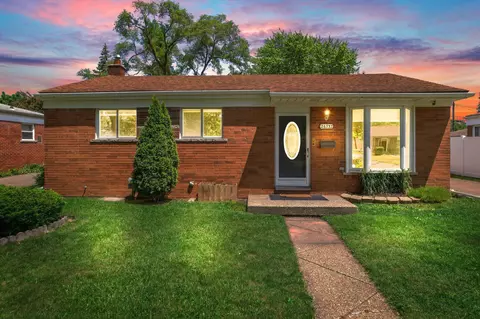 26732 Patricia Ave, Warren, MI 48091