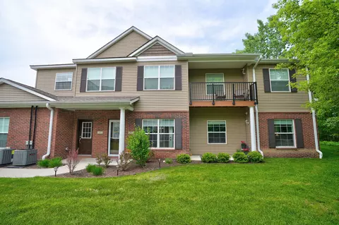 903 Watercress Ln, Fenton, MI 48430