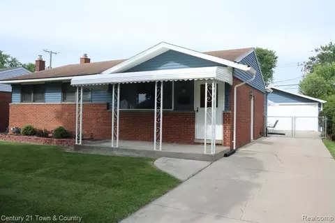 8440 Liberty Blvd, Westland, MI 48185