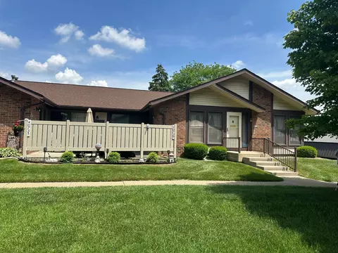 40739 Newport Dr, Plymouth, MI 48170