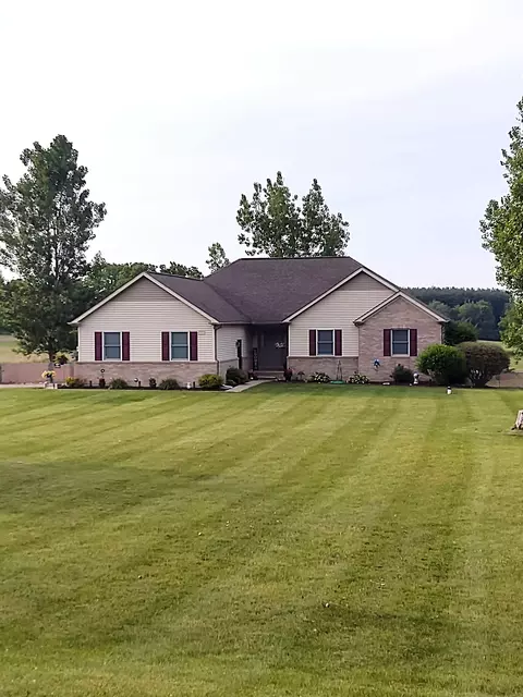 4184 Emily Crt Ct, Marion, MI 48843