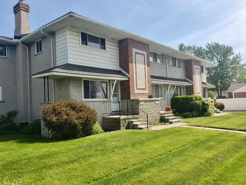 11006 Middlebelt Rd, Livonia, MI 48150