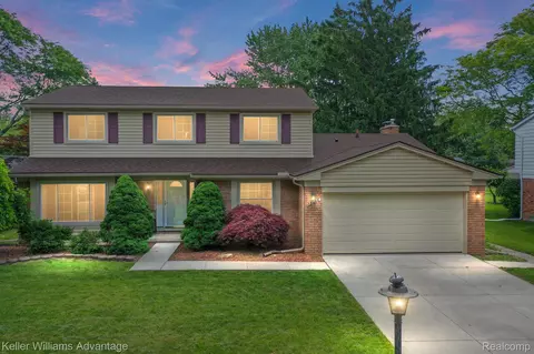 18408 Levan Rd, Livonia, MI 48152