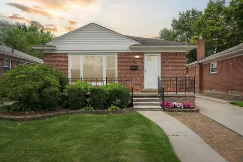 100 Elmsford Dr, Clawson, MI 48017