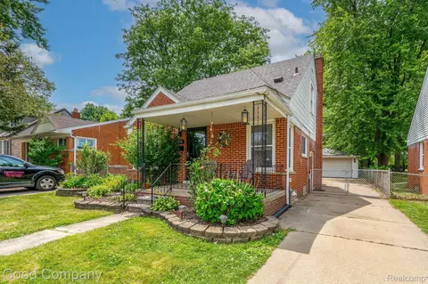 2212 Cornell St, Dearborn, MI 48124