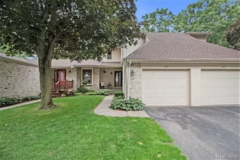405 Forest Dr, Brighton, MI 48116