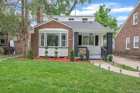 17160 Glastonbury Rd, Detroit, MI 48219