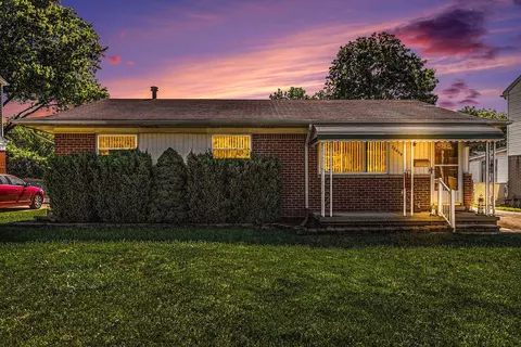 38464 Maes St, Westland, MI 48186