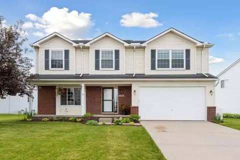 786 Falcon Dr, Dundee, MI 48131