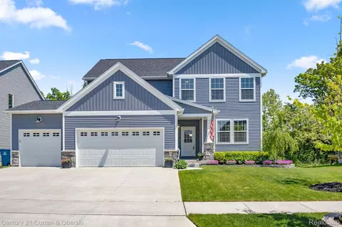 4318 Rolling Meadow Ln, Pittsfield, MI 48197