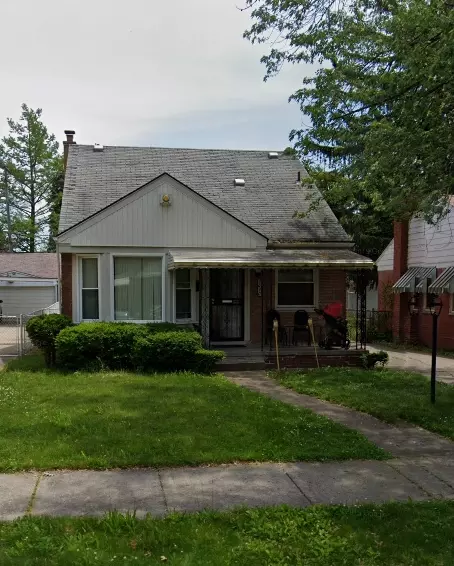9030 Cloverlawn St, Detroit, MI 48204