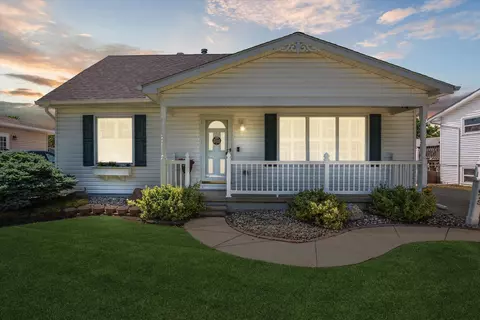 675 Toll St, Monroe, MI 48162