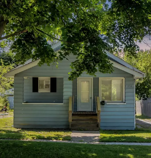 1716 Colorado Ave, Flint, MI 48506