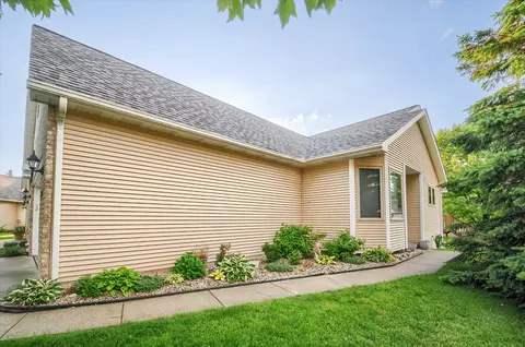 9185 Nicole Ln, Davison, MI 48423