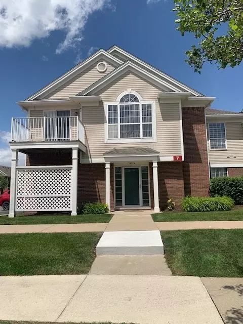 16704 Dover Dr, Northville, MI 48168