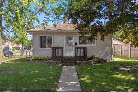 25958 Hass St, Dearborn Heights, MI 48127