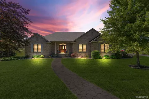 6066 Bowers Rd, Imlay, MI 48444