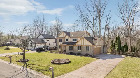 6285 Marshview Ln, West Bloomfield, MI 48323