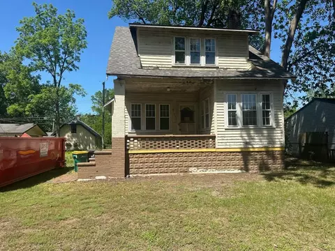 21525 Jacksonville St, Farmington Hills, MI 48336