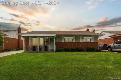 31709 Northwood, Fraser, MI 48026