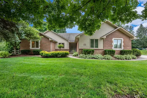3178 Thornbury Crt Ct, Shelby Township, MI 48316