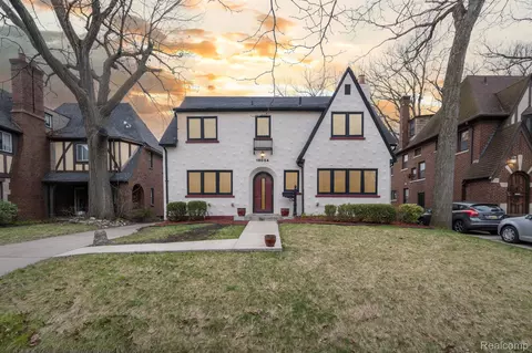 18054 Parkside St, Detroit, MI 48221