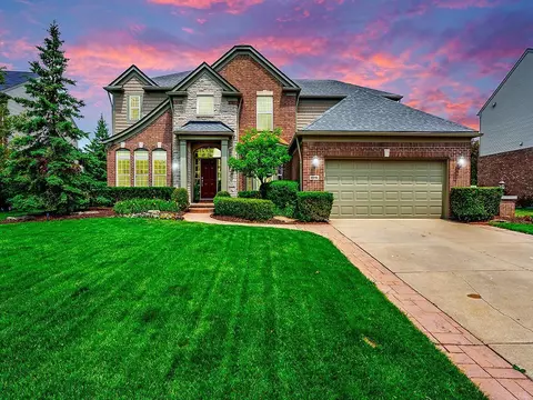 48956 Running Trout Ln, Northville, MI 48168