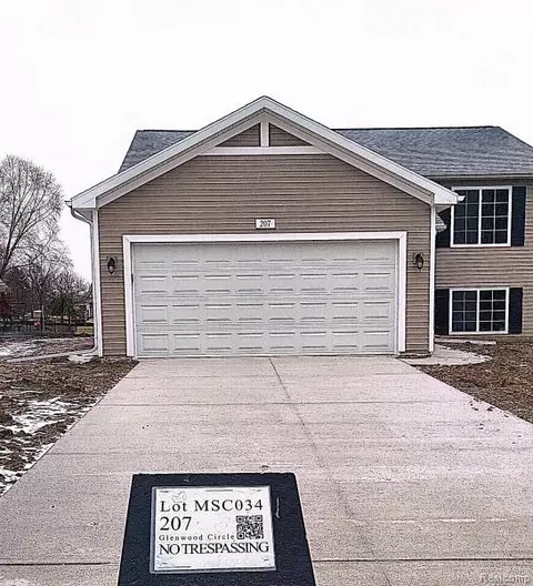 207 Glenwood Cir, Manchester, MI 48158
