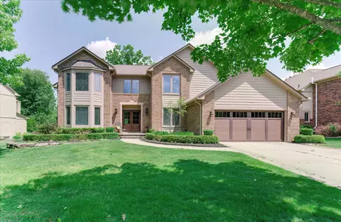 1436 Tacoma Dr, Rochester Hills, MI 48306