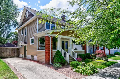 441 W Saratoga St, Ferndale, MI 48220