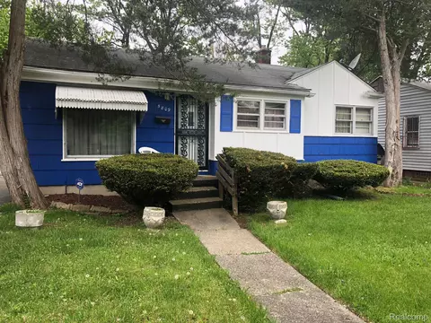 5809 Winthrop Blvd, Flint, MI 48505