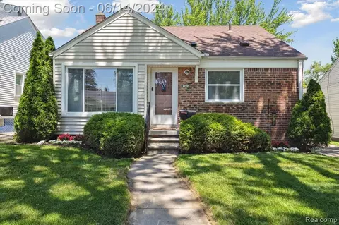 3306 Ravena Ave, Royal Oak, MI 48073