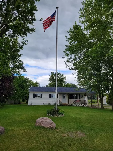 2777 Imlay City Rd, Lapeer, MI 48446