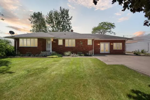 9229 N Dixie, Newport, MI 48166