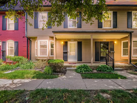 3216 Bolgos Cir, Ann Arbor, MI 48105
