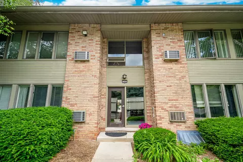 340 Concord #1, Bloomfield Township, MI 48304