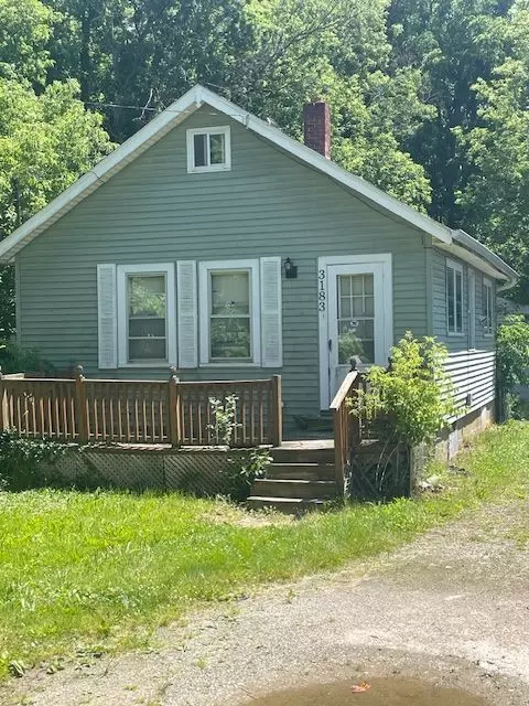 3183 Brown St, Flint, MI 48532