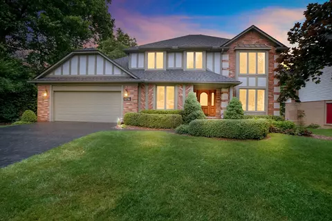 6736 Granger Dr, Troy, MI 48098