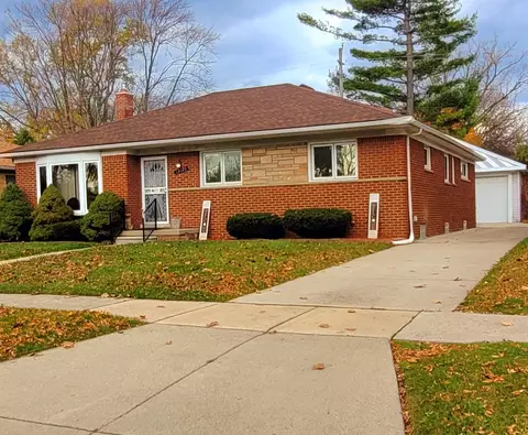 13120 Dartmouth St, Oak Park, MI 48237