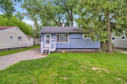 28490 Fairfax St, Southfield, MI 48076